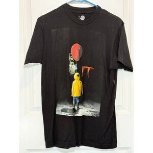 IT Movie Pennywise Stephen King Horror Graphic T Shirt Black Medium T-Shirt‎
